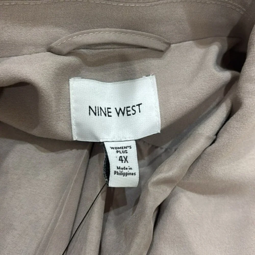 Nine West Women's taupe double breasted blazer size 4X  new